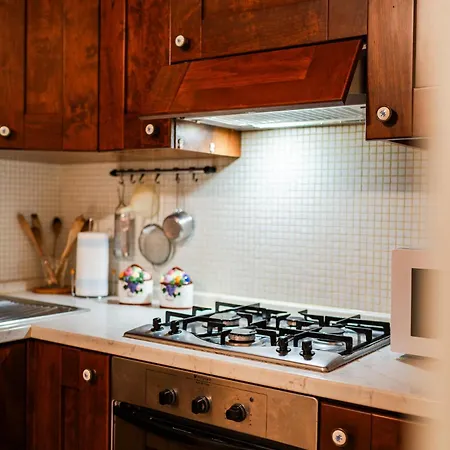 Il Campanile - Free Wifi & Private Parking *