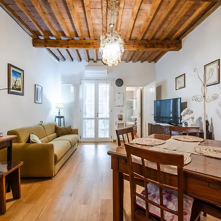 Il Campanile - Free Wifi & Private Parking *